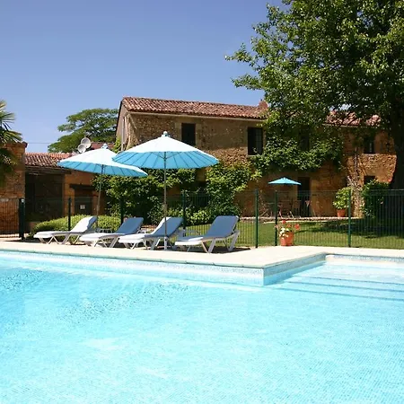 Domaine Des Blanches Colombes Bed & Breakfast